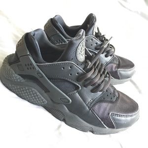 Nike Huaraches